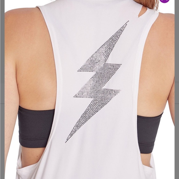 NEW IN PACKAGE- WILDFOX Lightning Muscle Tank Top - Picture 2 of 4